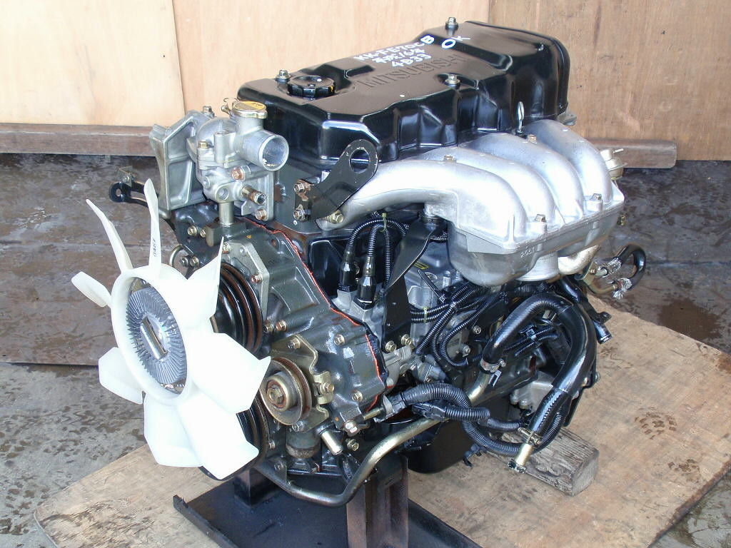 Original Used Japanese Engine 4D32 4D33 4D34 Diesel Engine Assembly For Mitsubishi