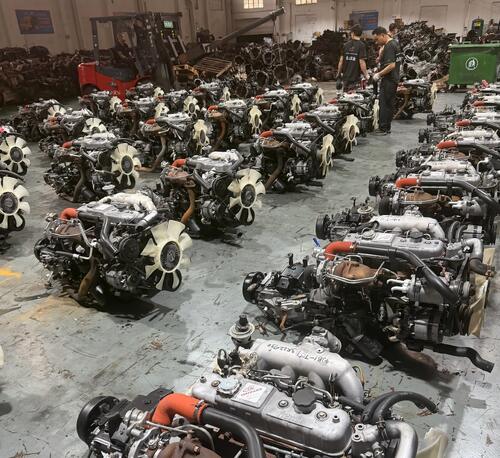 Laatste bedrijfsblogs 4JB1 vs 4JB1T: Which Engine Fits Your Light Truck?