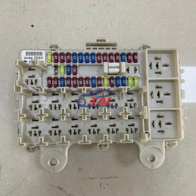 Goede prijs ISUZU 700P Gebruikte motoronderdelen 8-98067619-1 Originele nieuwe veiligheidsdoos online