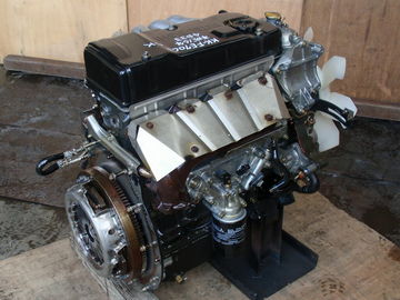 Good price De diesel Korte galopmotor van Mitsubishi, Originele Volledige de Motor van een autovervangstukken 4D33 4D34 4D35 van Japan online