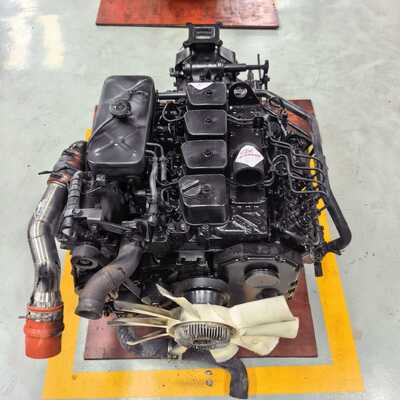 Goede prijs 4BT 3.9L Dieselmotor met mechanische injectie + versnellingsbak met zes versnellingen voor lichte vrachtwagens online