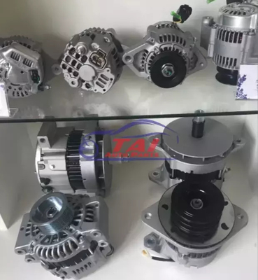 kwaliteit 4HF1 Isuzu Engine Spare Parts Alternator 8973666120 fabriek
