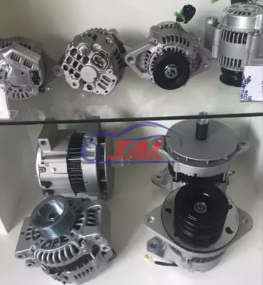 kwaliteit 4HF1 Isuzu motor reserveonderdelen alternator 8973666120 Fabriek